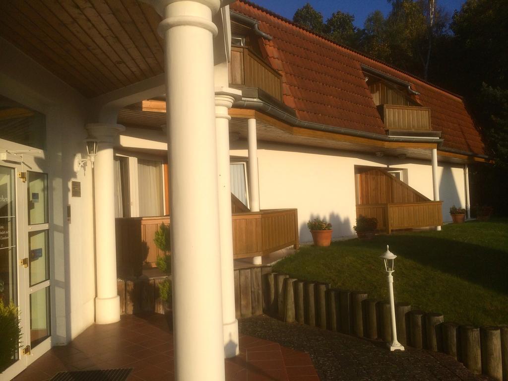 Hotel Garni Seeschloesschen Kölpinsee Exteriér fotografie
